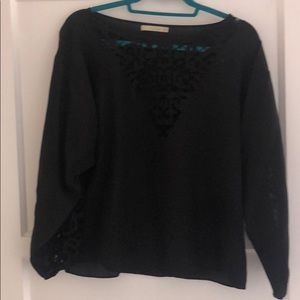 Townsen black shirt with bold lace accents